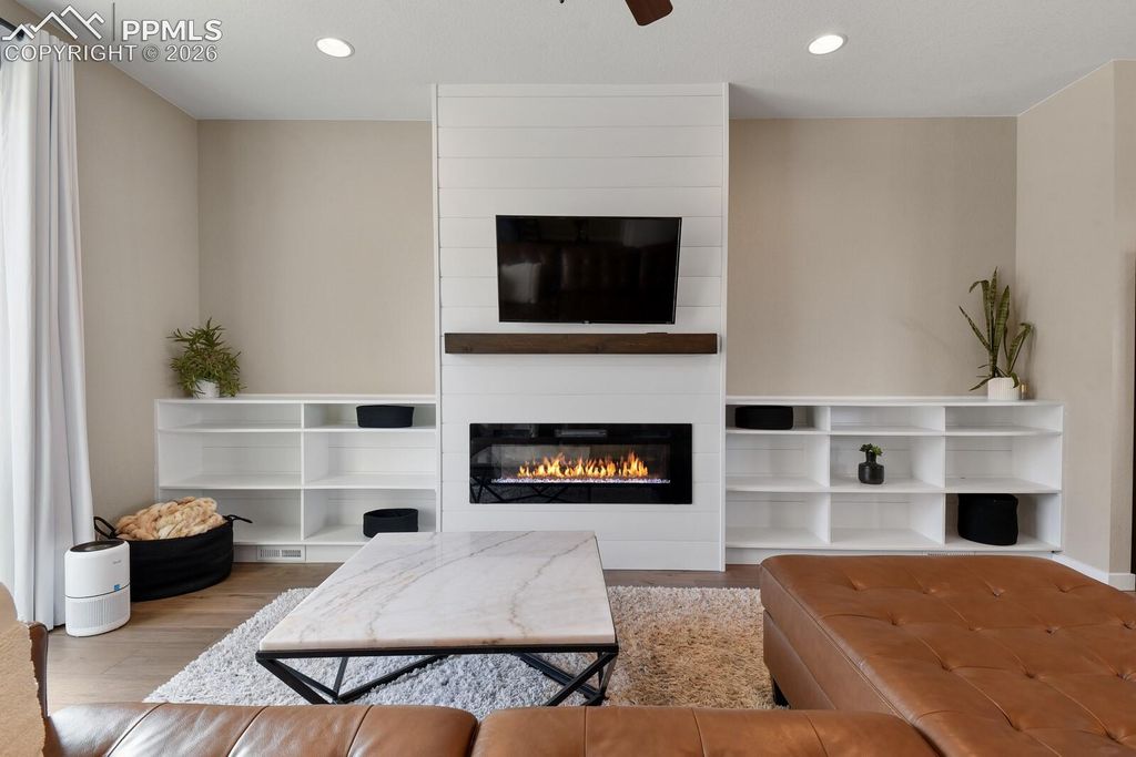 6843 LILY MOUNTAIN Lane, Colorado Springs, CO 80923 — photo 5