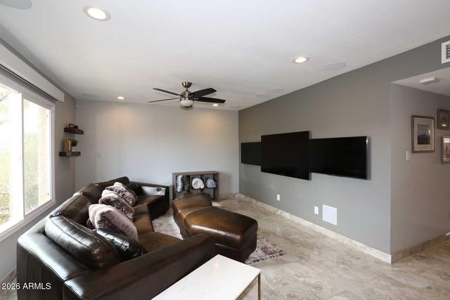 8390 E SOLANO Drive, Scottsdale, AZ 85250