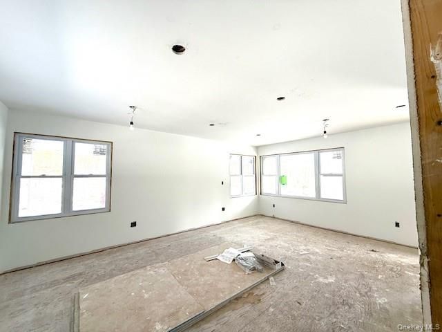 25 State Route 55, Barryville, NY 12719