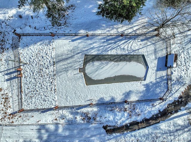 25 State Route 55, Barryville, NY 12719