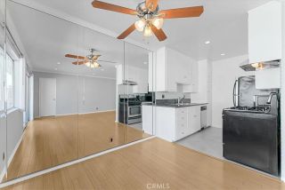 1527 Princeton 5, Santa Monica, CA 90404