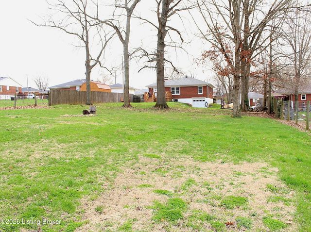 154 Sunset Dr, Frankfort, KY 40601