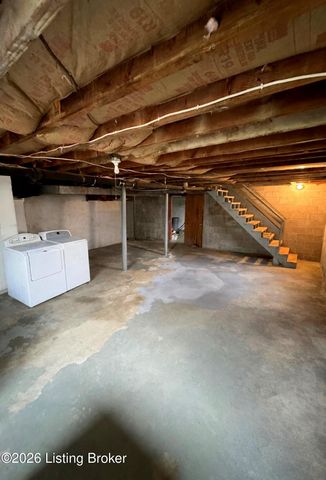 154 Sunset Dr, Frankfort, KY 40601