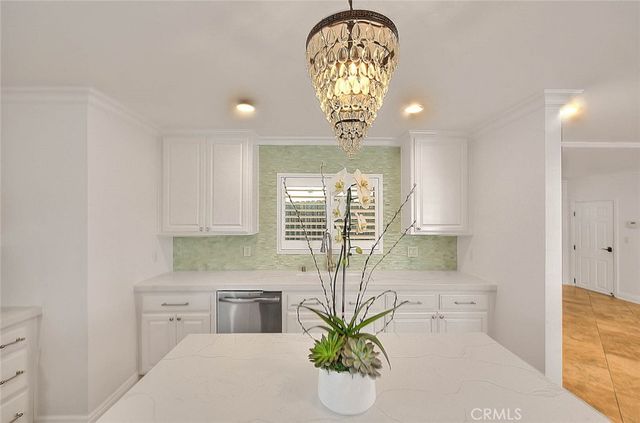 75 Claremont, Long Beach, CA 90803