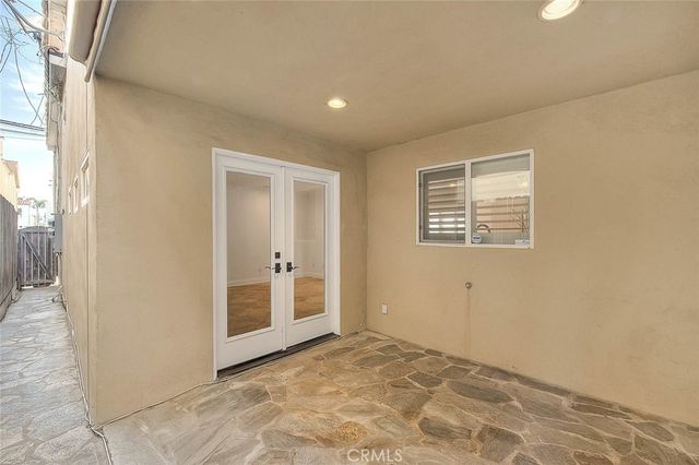 75 Claremont, Long Beach, CA 90803