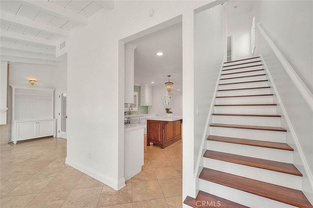 75 Claremont, Long Beach, CA 90803