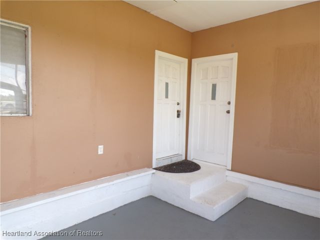 206 Palmetto Drive, Sebring, FL 33875