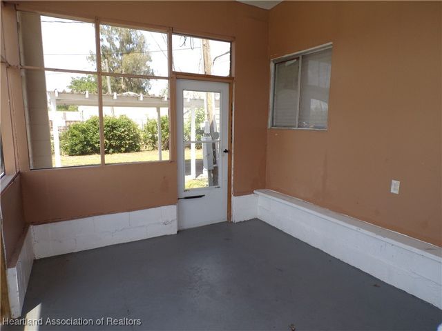 206 Palmetto Drive, Sebring, FL 33875