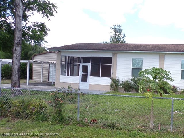 206 Palmetto Drive, Sebring, FL 33875