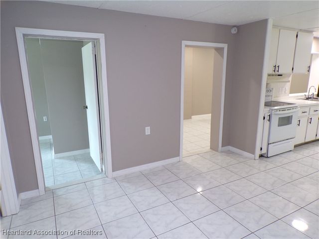206 Palmetto Drive, Sebring, FL 33875