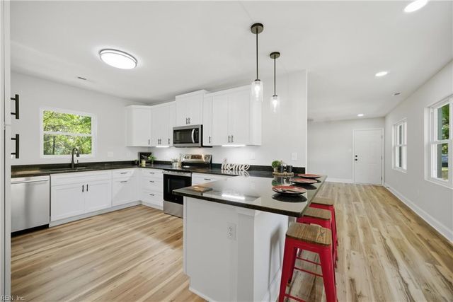 3504 Old Mill RD, Chesapeake, VA 23323