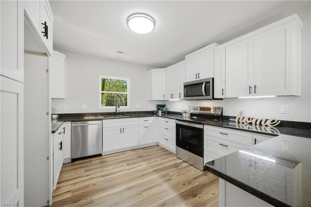 3504 Old Mill RD, Chesapeake, VA 23323