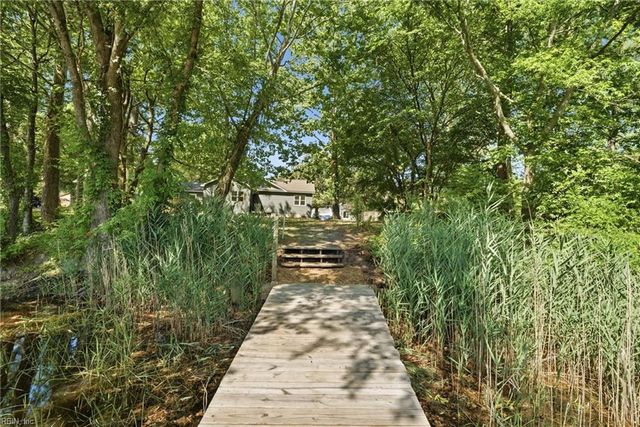 3504 Old Mill RD, Chesapeake, VA 23323