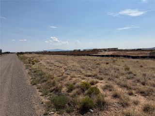6 Cementrio, Santa Fe, NM 87507