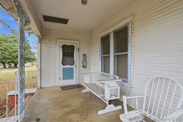 1622 W Main, Durant, OK 74701