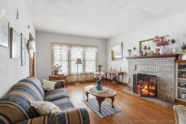 1622 W Main, Durant, OK 74701