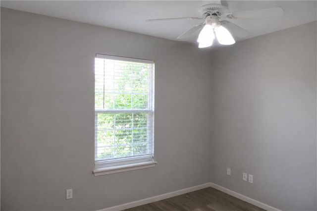 537 E Cheyenne Street, Gardner, KS 66030