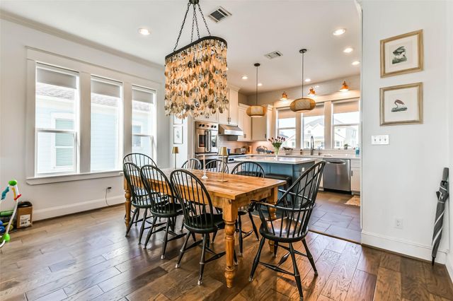 4118 Sand Hill Court, Galveston, TX 77554