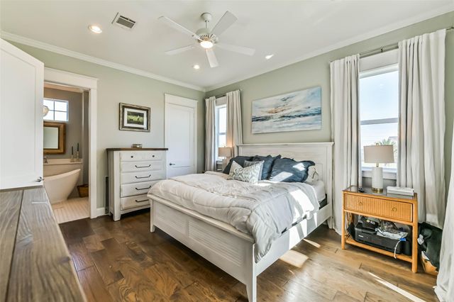 4118 Sand Hill Court, Galveston, TX 77554