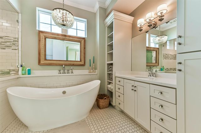 4118 Sand Hill Court, Galveston, TX 77554