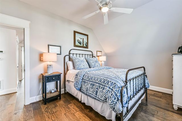 4118 Sand Hill Court, Galveston, TX 77554