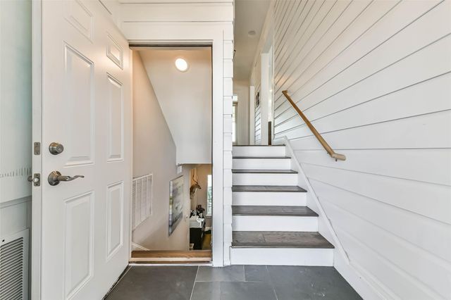 4118 Sand Hill Court, Galveston, TX 77554