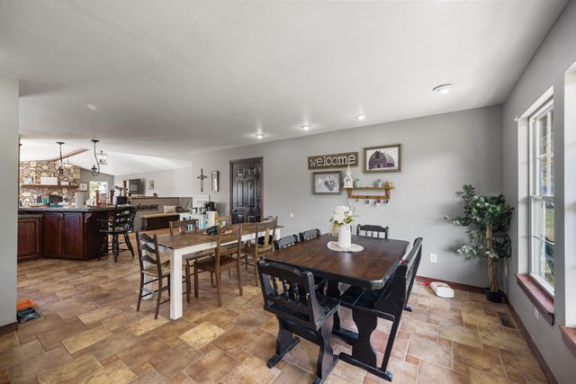 535 Dove Road, Goodman, MO 64843