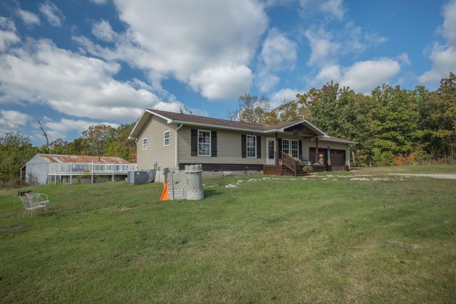 535 Dove Road, Goodman, MO 64843