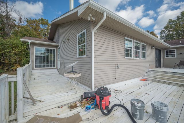 535 Dove Road, Goodman, MO 64843