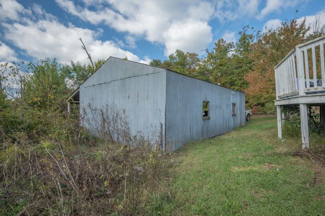 535 Dove Road, Goodman, MO 64843