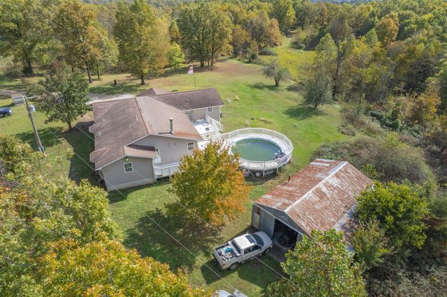 535 Dove Road, Goodman, MO 64843