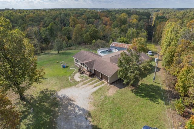 535 Dove Road, Goodman, MO 64843