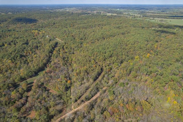 535 Dove Road, Goodman, MO 64843