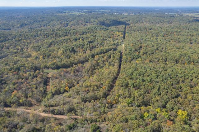 535 Dove Road, Goodman, MO 64843