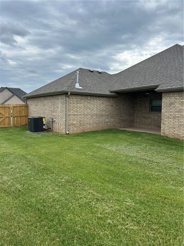 2000 Dobbs Street, Pea Ridge, AR 72751