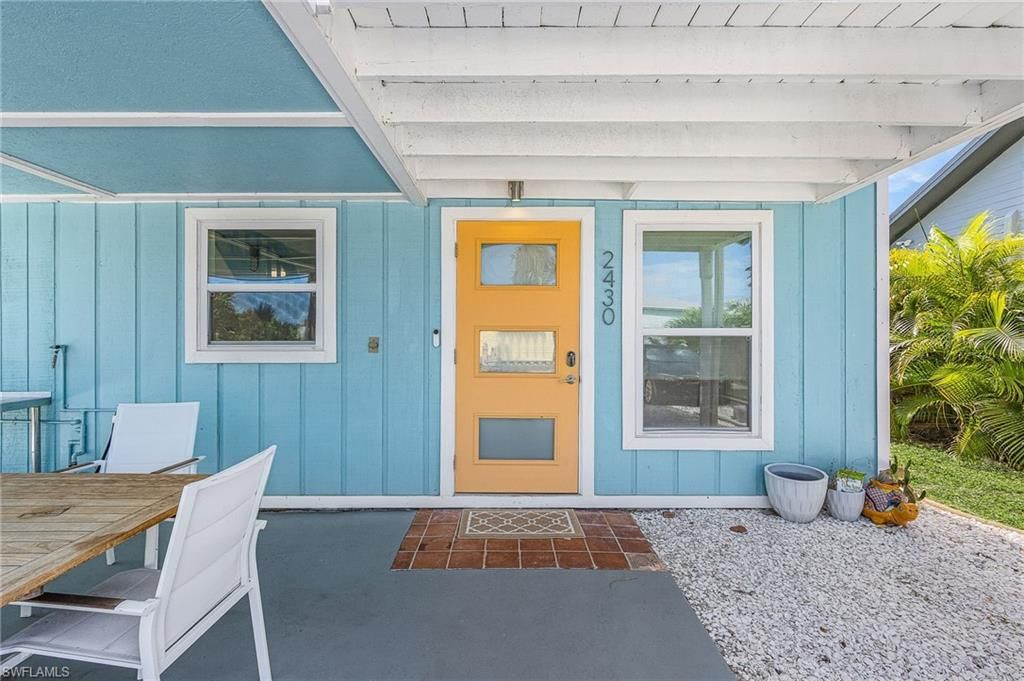 2430 Orange ST, ST. JAMES CITY, FL 33956 — photo 5