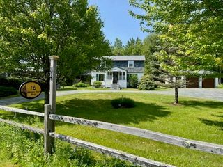 16 Hominy Pot Road, New London, NH 03257