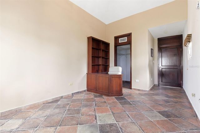 4 PASEO LAS PALMAS, Dorado, PR 00646