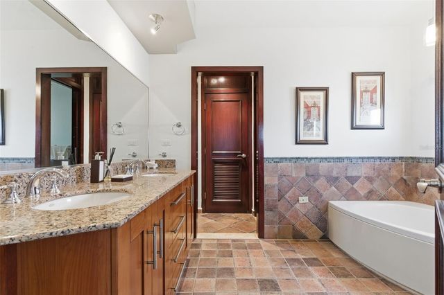 4 PASEO LAS PALMAS, Dorado, PR 00646