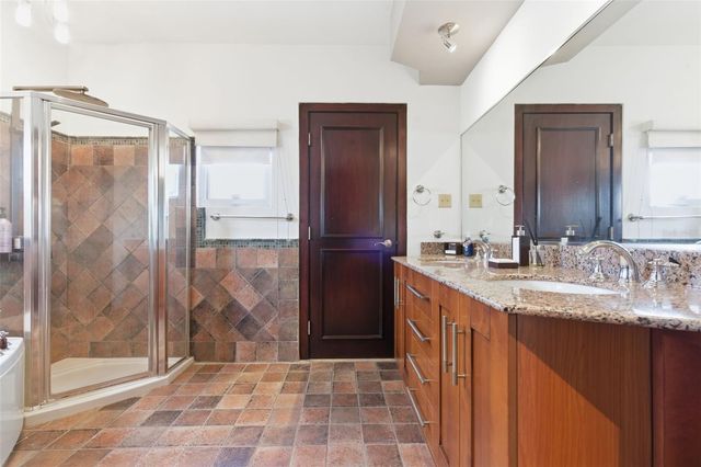 4 PASEO LAS PALMAS, Dorado, PR 00646