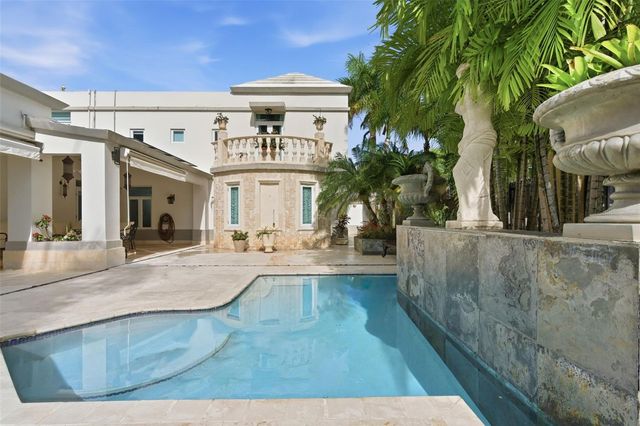 4 PASEO LAS PALMAS, Dorado, PR 00646