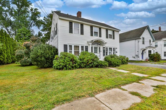 17 Prescott Street, Nashua, NH 03064