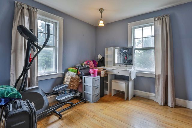 17 Prescott Street, Nashua, NH 03064
