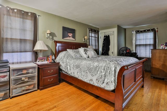 17 Prescott Street, Nashua, NH 03064