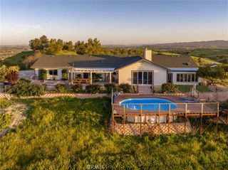 8580 Warren, Paso Robles, CA 93446