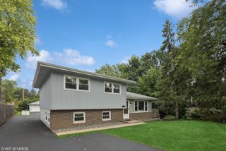 4411 Center Avenue, Lisle, IL 60532