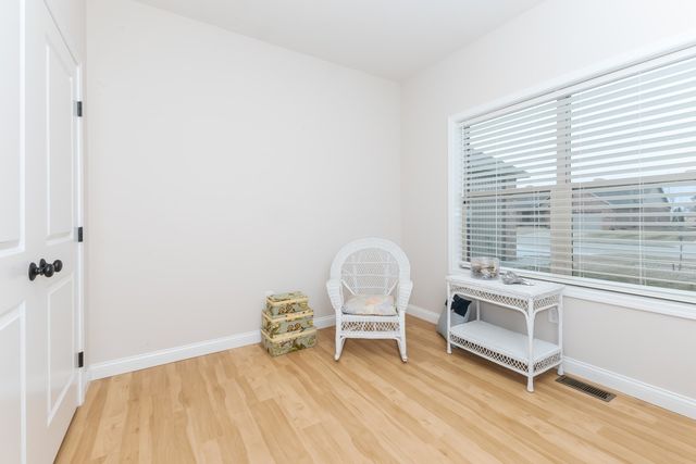 1906 Dunraven Road, Bloomington, IL 61704