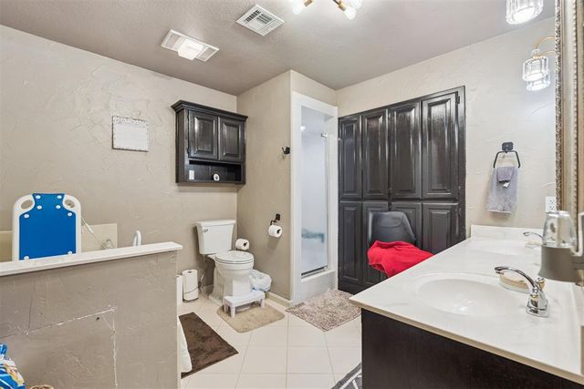 11300 N Pennsylvania 169, Oklahoma City, OK 73120