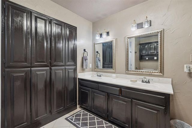 11300 N Pennsylvania 169, Oklahoma City, OK 73120