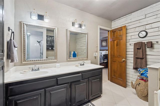 11300 N Pennsylvania 169, Oklahoma City, OK 73120